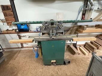 Vrtačka okenních klik a závěsů