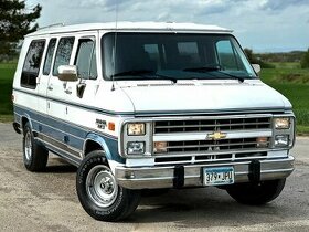 1990 Chevrolet G20 5.7 V8 | Winnebago
