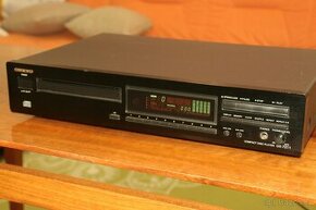 CD přehrávač Onkyo DX-7211 - 1