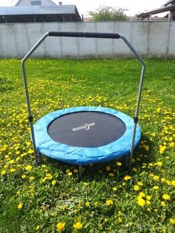 Prodám trampolínu s madlem – průměr 1,20 m