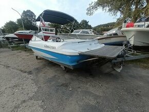 Glastron 185 bowrider