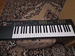 Prodám elektronické klávesy YAMAHA PSR-11