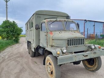 Praga V3S skříň