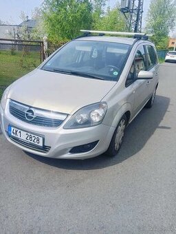 Opel Zafira 1,9 CDTI 110KW 7 Míst.