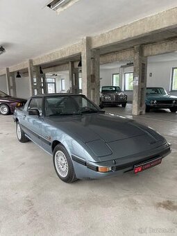 Mazda RX7