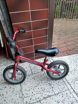 Chicco red bullet