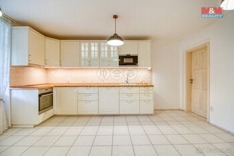 Prodej rodinného domu, 191 m², Litohlavy - 1