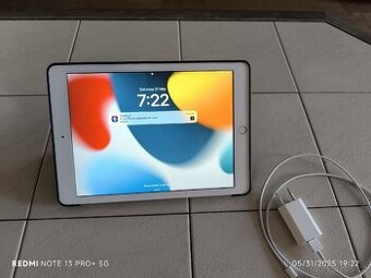 Apple iPad 9.7 (2017) 3/128 gb