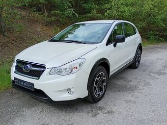 SUBARU XV 1.6i, 1.MAJITELKA, 104000 KM.