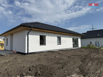 Prodej domu-bungalov, 5+kk, zahrada, Jiřice u Kostelce n/L. - 1