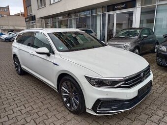 VW Passat B8 Variant GTE 1.4TSI 150kW DSG R-Line kam360° DCC