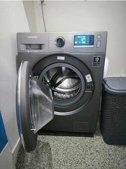 Pračka SAMSUNG TŘIDY A+++ 8 kg prádla 1400 otaček