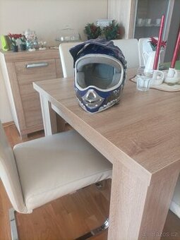Motokros helma