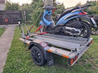 Vlek na motorky - 1