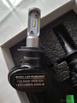 LED žárovky 12V/24 H7