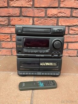HiFi věž AIWA s reproduktory a DO