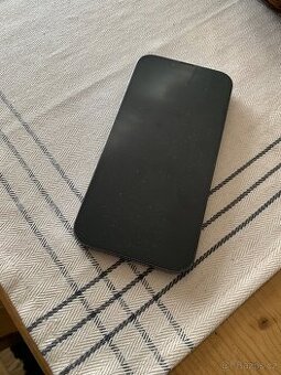 iPhone 13 Pro - nefunkční