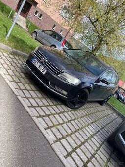 Volkswagen Passat B7