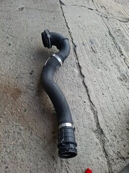 Opel insignia hadice turbo 390018802