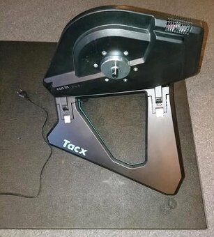Trenažér Tacx Neo 2T bundle vč.
