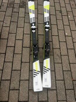 Lyže WEDZE 140 cm s dětským vázáním LOOK Team4
