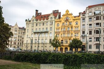 Prodej prostorného bytu 3+1 130m2 s výhledem na Pražský hra