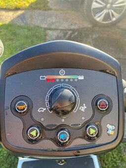 Elektrický invalidní vozík