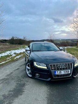 Audi a5 3.0 tdi max výbava