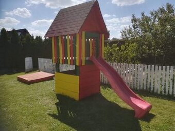 Dětský domeček na zahradu