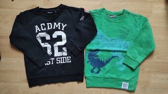 2x mikina Lindex vel. 104 (zelená dinosauři)+110 (černá)