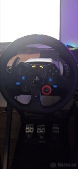Logitech g29+stojan+radici paka+f1 mod
