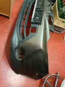 Přední nárazník Nissan Qashqai J11 - hnědá metalíza