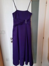 Dámské fialové dlouhé šaty