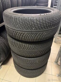Zimní pneu Michelin Pilot Alpin 5 SUV 275/45/20 110V