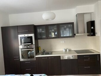 Kuchyňská linka včetně všech spotřebičů