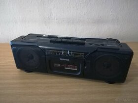 Rádio magnetofon Toshiba - 1
