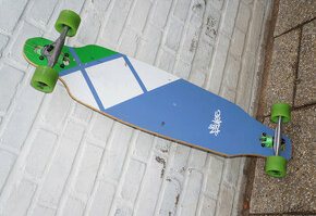 Longboard 38“ skateboard NoRules, bezvadný stav, jen místy o