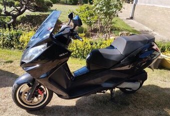Peugeot satelis 125 RS, r.v. 2009