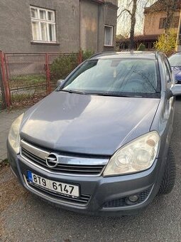 Opel Astra 1.6, 2007 s LPG