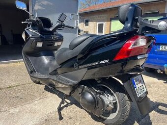 Suzuki burgman