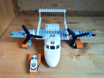 Lego záchranářský hydroplán