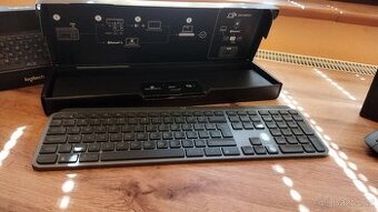 Klávesnice Logitech MX Keys