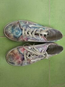 Prodám dívčí boty značky Vans vel. 38