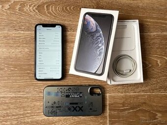 iPhone XR 128GB černý