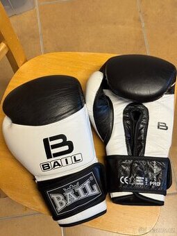 Boxerské rukavice Bail