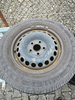 Plechové disky s pneu VW T5
