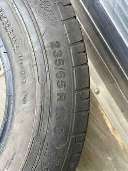 Continental 235/65r16c letní
