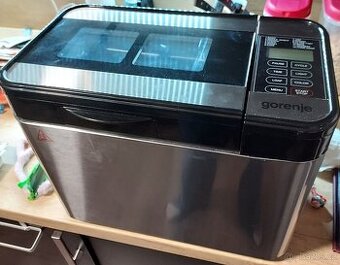 Pekárna chleba Gorenje BM1400E