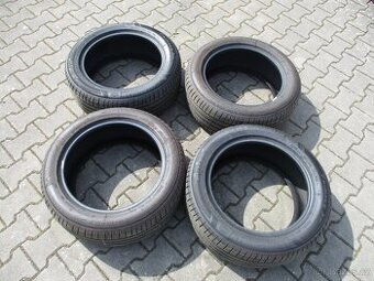 LETNÍ PNEUMATIKY MICHELIN - 215/55 R17- jako nové