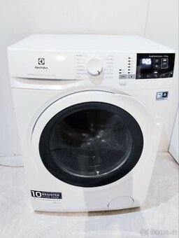 Pračka Electrolux 7-4 kg, 1400 ot./min
